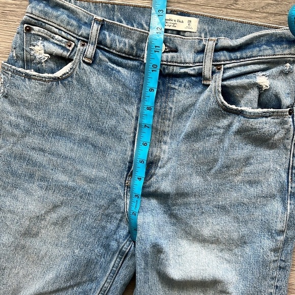 Abercrombie & Fitch - 90's Straight Ultra High Rise Size 28/6R - Picture 4 of 7